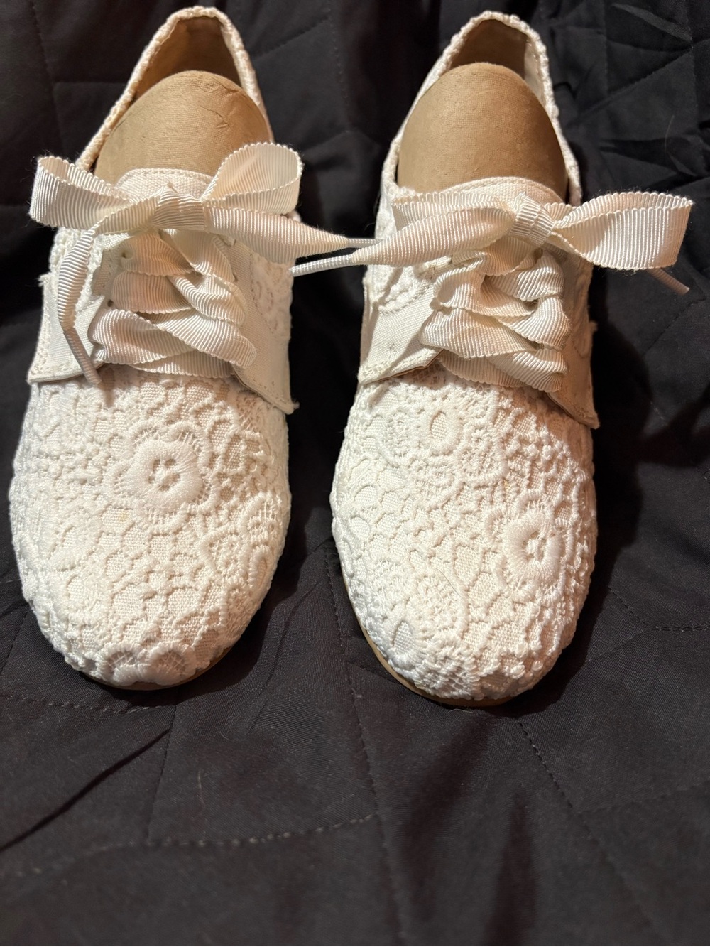 Not Rated Cream Lace Oxford Flats with Ribbon Laces 👀@AllPics